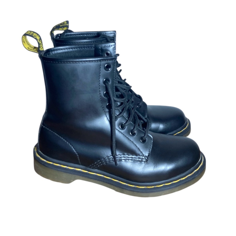 Dr. Doc Marten 1460 Black Smooth Leather 8 Hole Combat Boots Sz 7 Like New